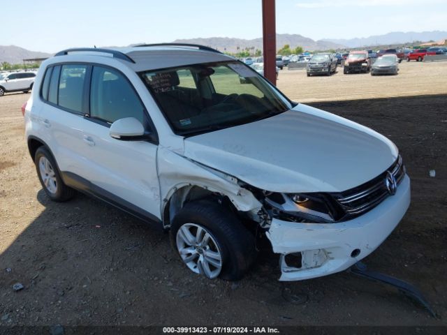 VOLKSWAGEN TIGUAN 2016 wvgbv7ax4gw526360