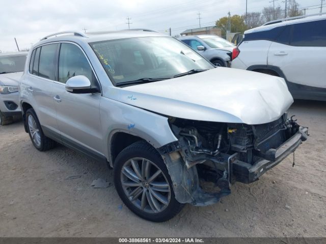 VOLKSWAGEN TIGUAN 2016 wvgbv7ax4gw578295