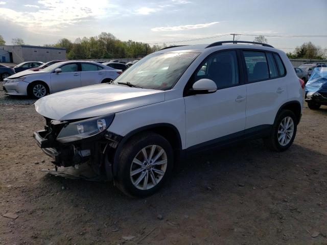 VOLKSWAGEN TIGUAN 2017 wvgbv7ax4hk047526