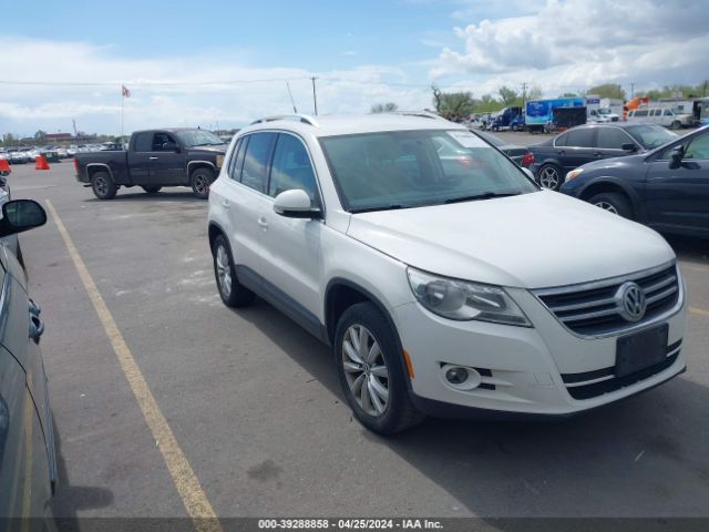 VOLKSWAGEN TIGUAN 2011 wvgbv7ax5bw501721