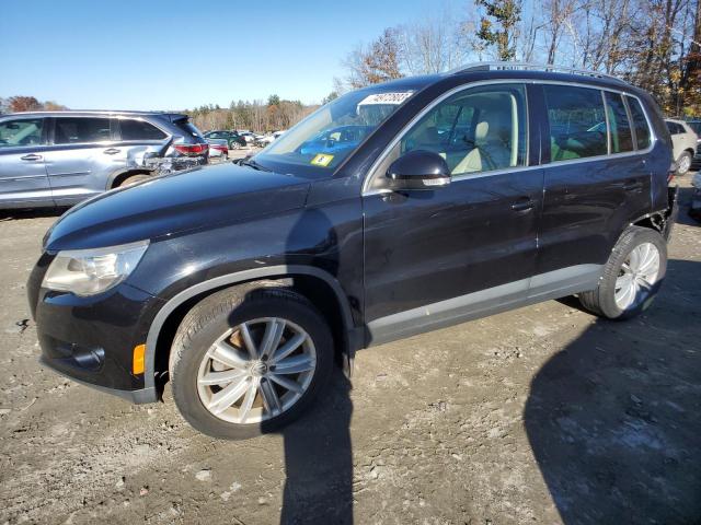 VOLKSWAGEN TIGUAN 2011 wvgbv7ax5bw537912