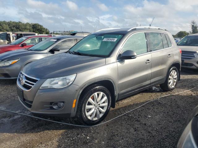 VOLKSWAGEN TIGUAN S 2011 wvgbv7ax5bw541409