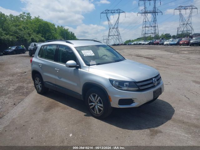 VOLKSWAGEN TIGUAN 2016 wvgbv7ax5gw026952