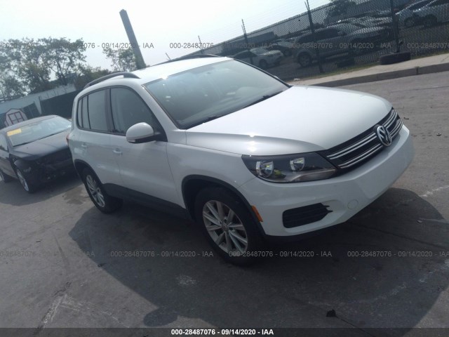 VOLKSWAGEN TIGUAN 2017 wvgbv7ax5hk043744