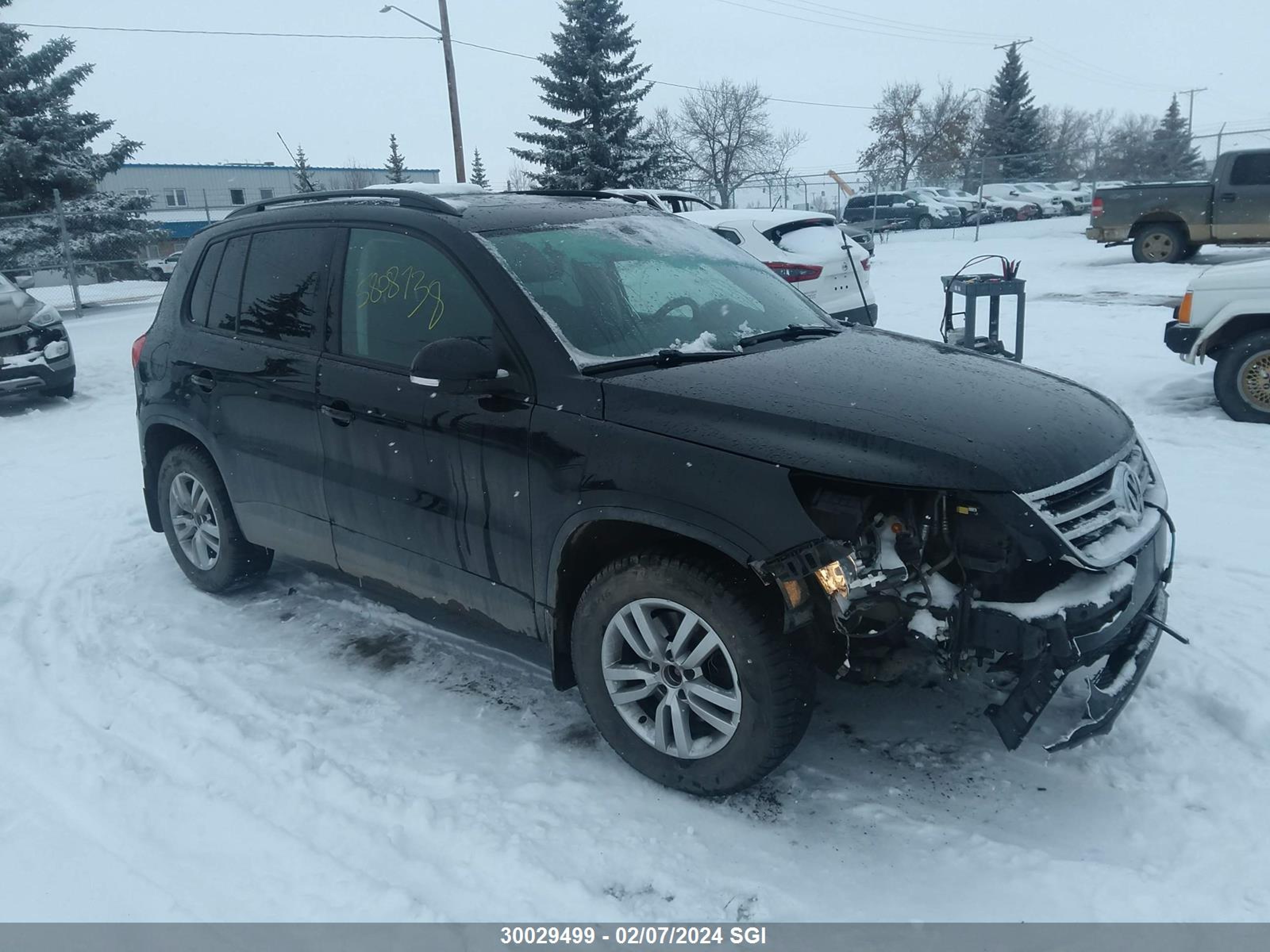 VOLKSWAGEN TIGUAN 2011 wvgbv7ax6bw512310