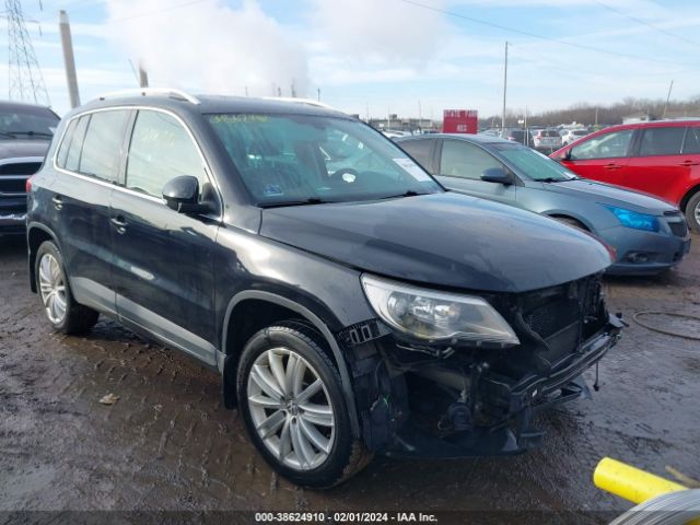 VOLKSWAGEN TIGUAN 2011 wvgbv7ax6bw529799