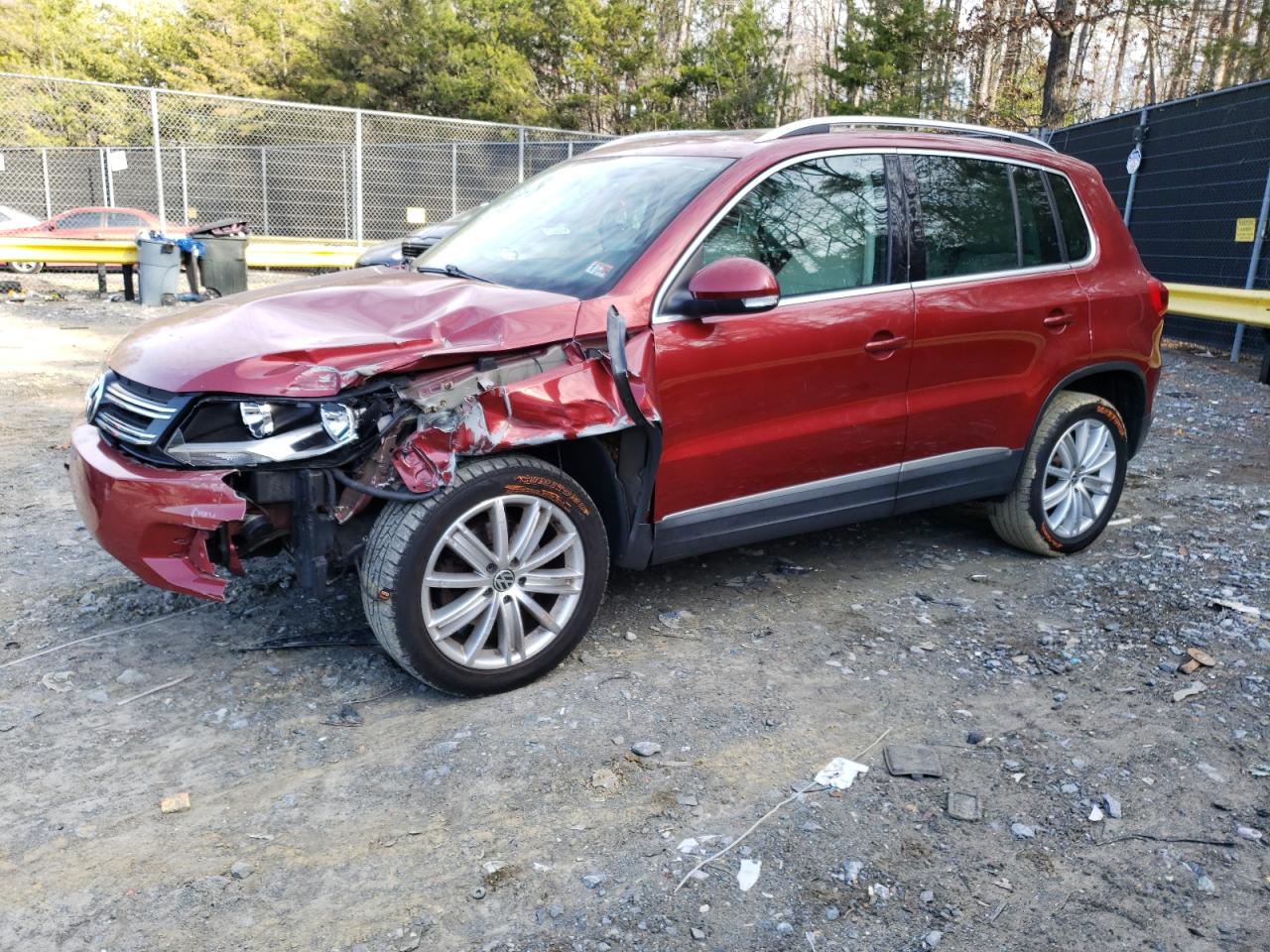 VOLKSWAGEN TIGUAN 2012 wvgbv7ax6cw005201