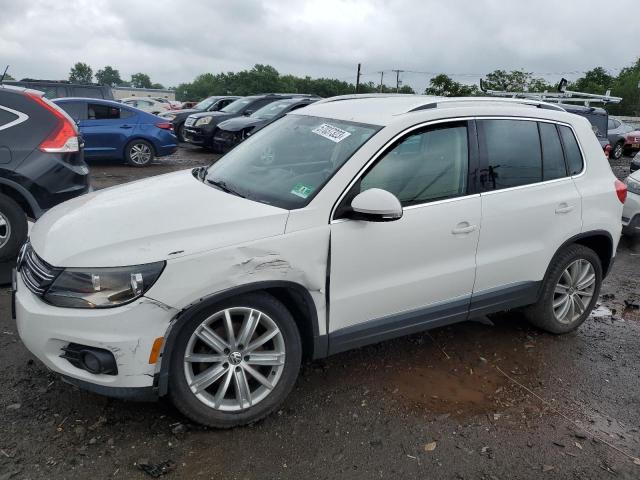 VOLKSWAGEN TIGUAN S 2012 wvgbv7ax6cw549178