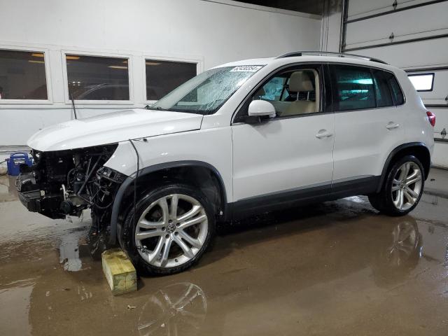 VOLKSWAGEN TIGUAN 2012 wvgbv7ax6cw604549