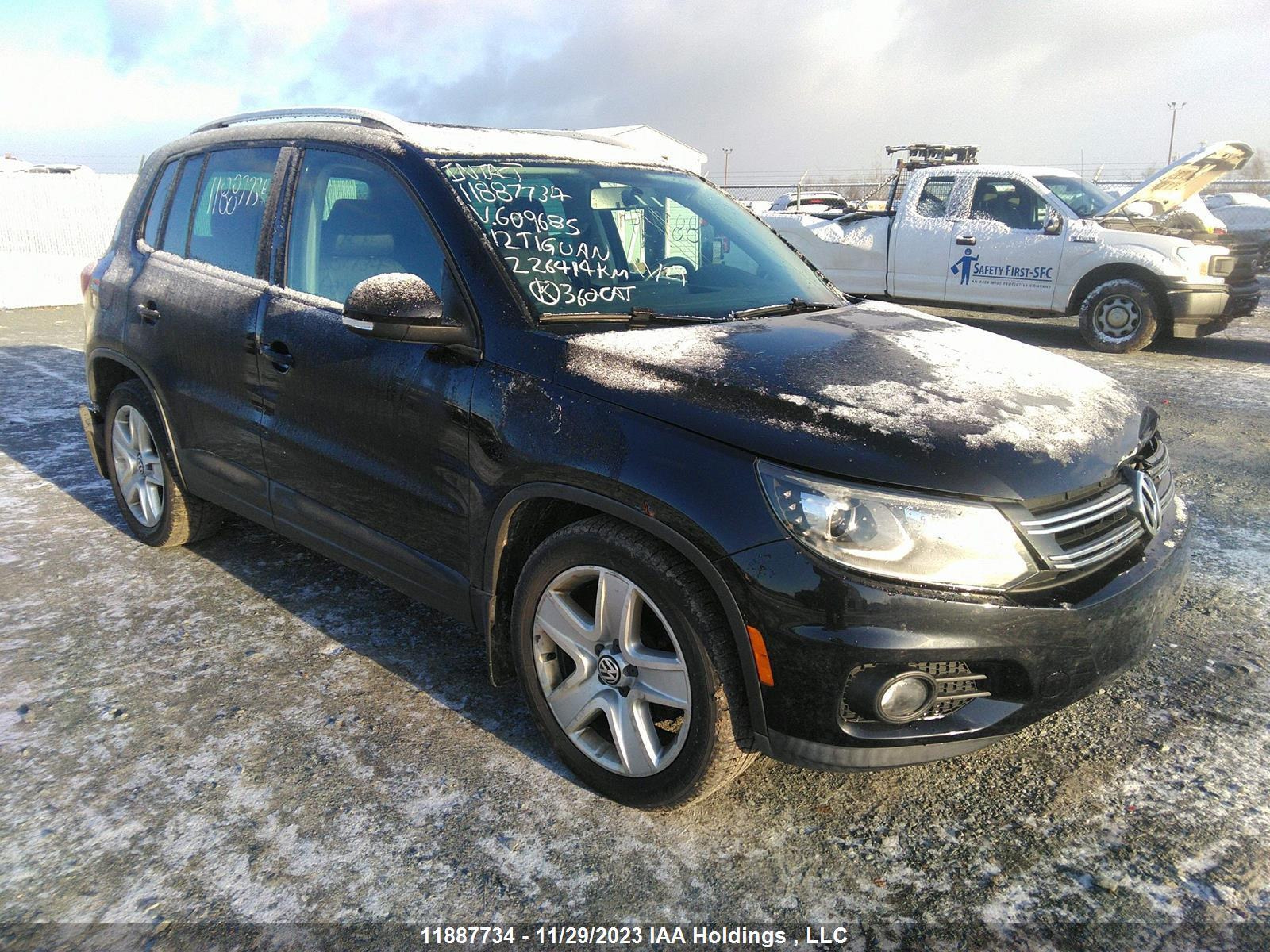 VOLKSWAGEN TIGUAN 2012 wvgbv7ax6cw609685