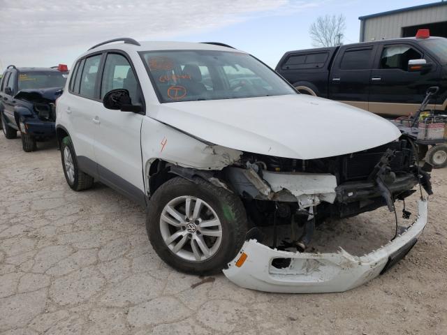 VOLKSWAGEN TIGUAN 2015 wvgbv7ax6fw607844