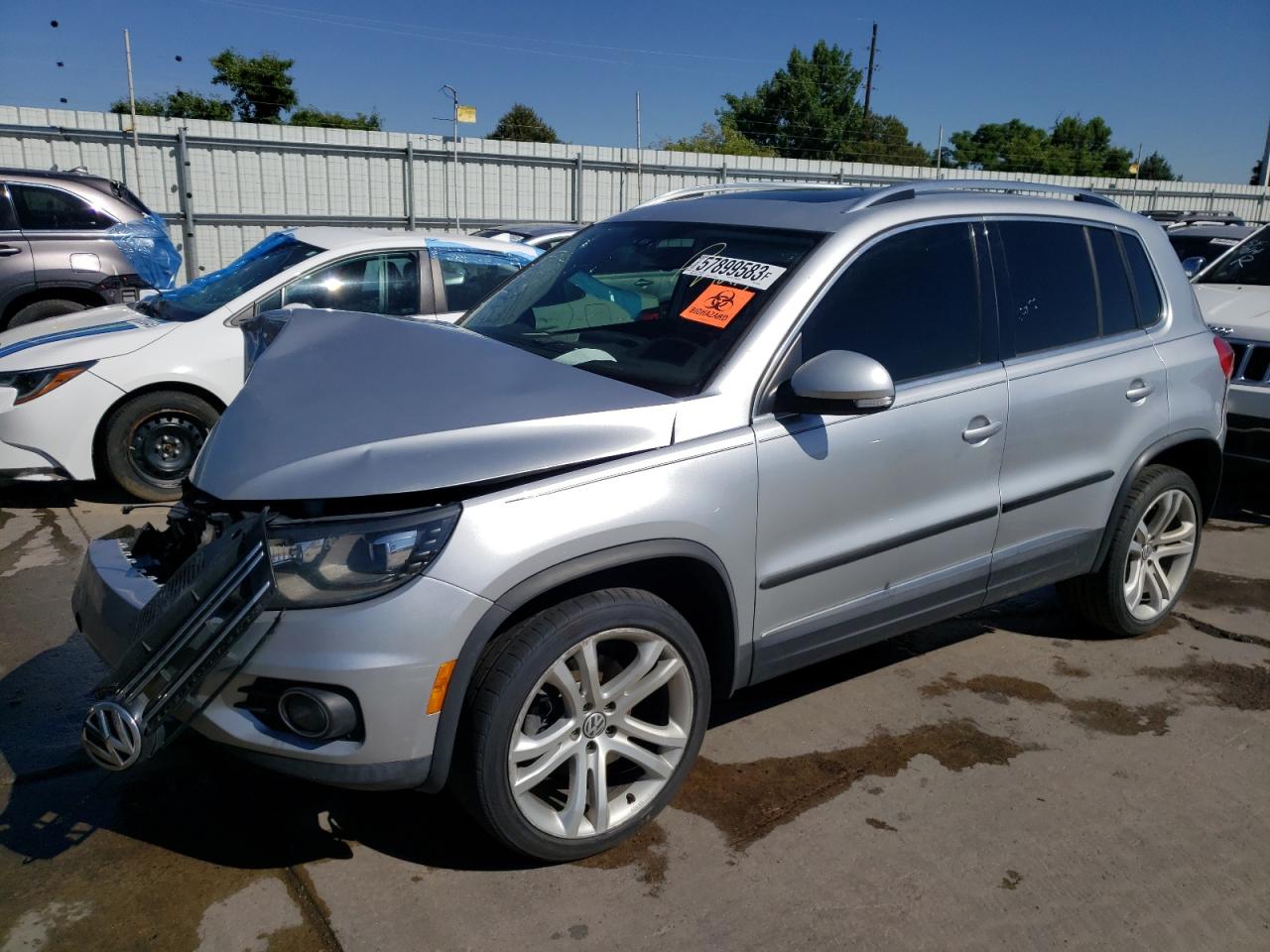 VOLKSWAGEN TIGUAN 2016 wvgbv7ax6gw014938