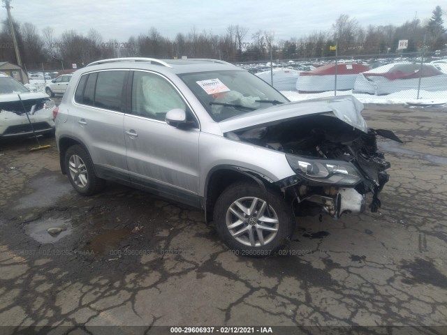 VOLKSWAGEN TIGUAN 2016 wvgbv7ax6gw539451