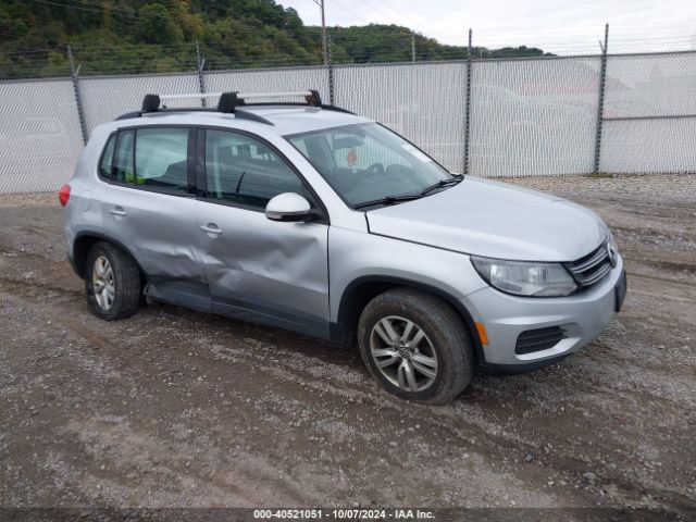 VOLKSWAGEN TIGUAN 2017 wvgbv7ax6hk014446