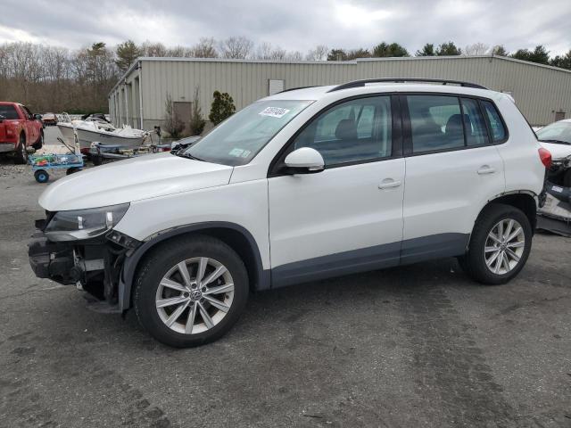 VOLKSWAGEN TIGUAN 2017 wvgbv7ax6hk051142