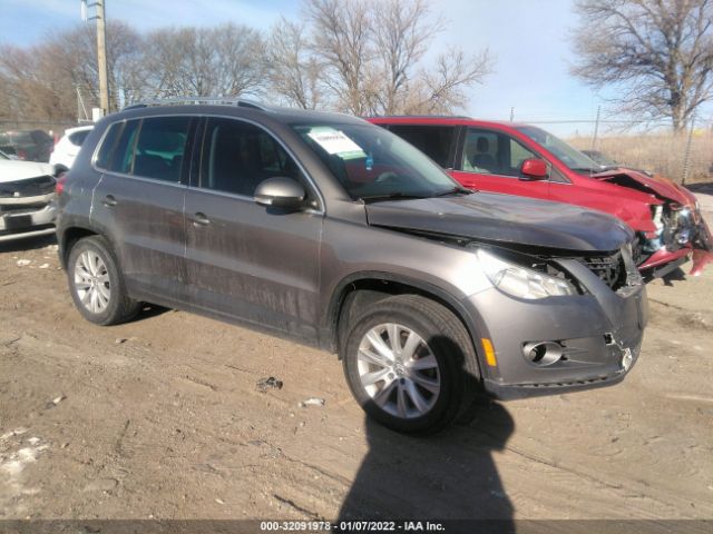 VOLKSWAGEN TIGUAN 2010 wvgbv7ax7aw001249