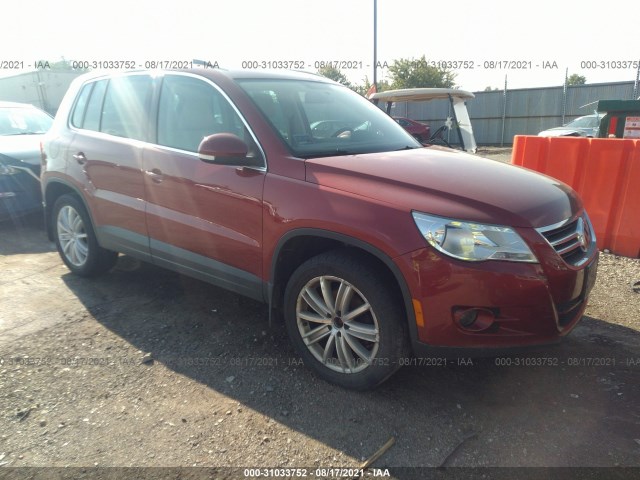 VOLKSWAGEN TIGUAN 2011 wvgbv7ax7bw000930