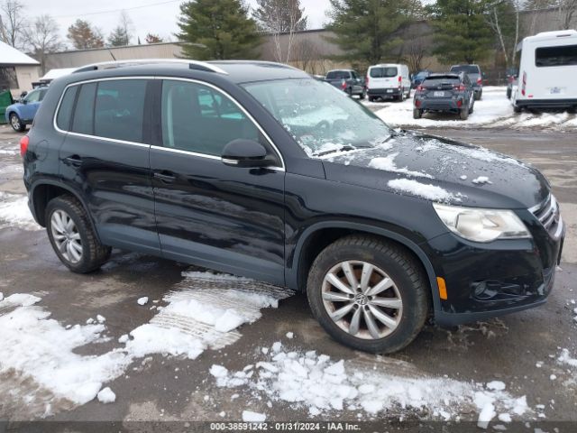 VOLKSWAGEN TIGUAN 2011 wvgbv7ax7bw526233