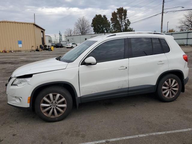 VOLKSWAGEN TIGUAN 2010 wvgbv7ax7bw530122