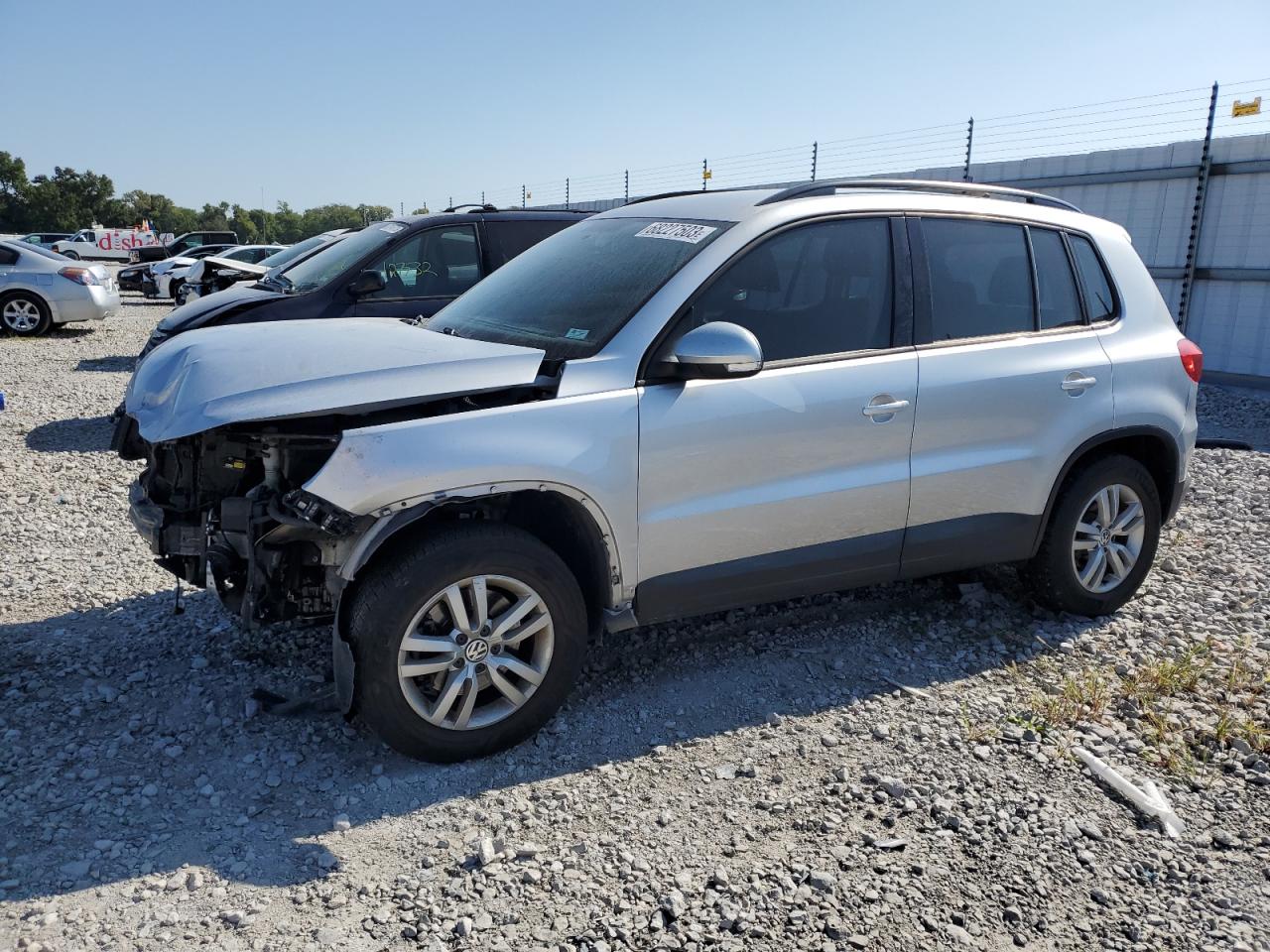 VOLKSWAGEN TIGUAN 2015 wvgbv7ax7fw508367