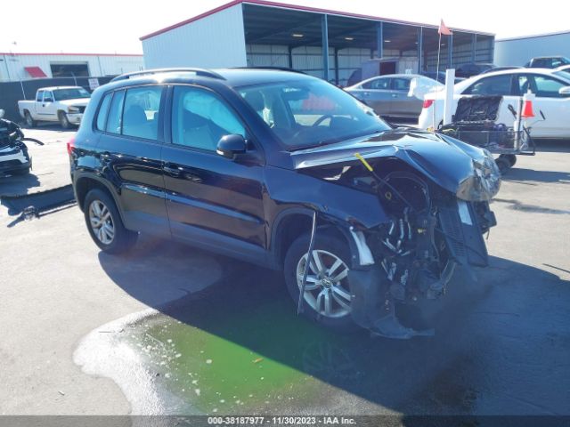 VOLKSWAGEN TIGUAN 2017 wvgbv7ax7hk030476