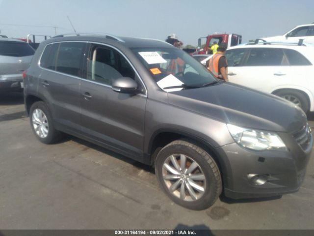 VOLKSWAGEN TIGUAN 2011 wvgbv7ax8bw549505