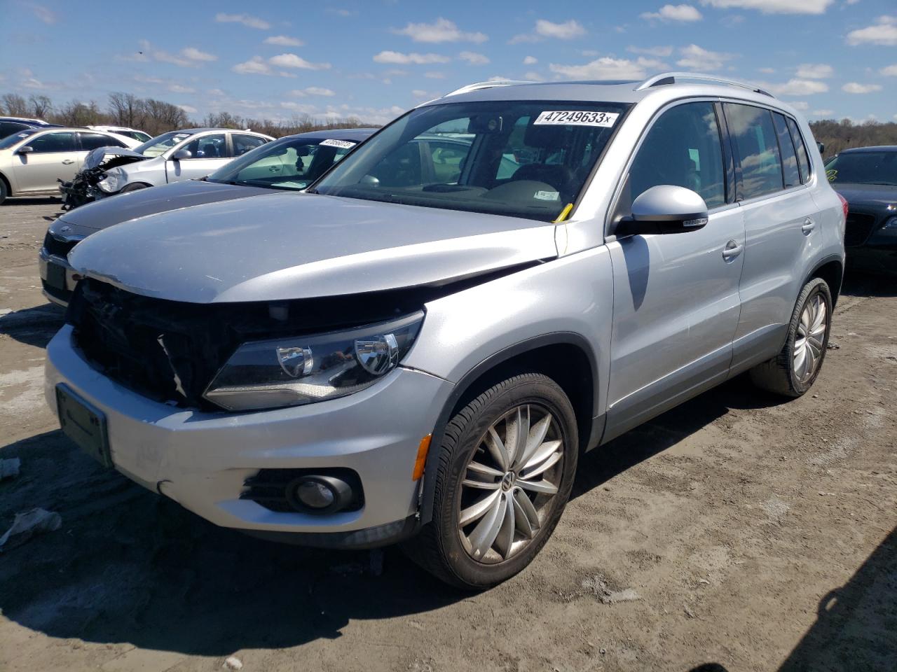 VOLKSWAGEN TIGUAN 2012 wvgbv7ax8cw548307