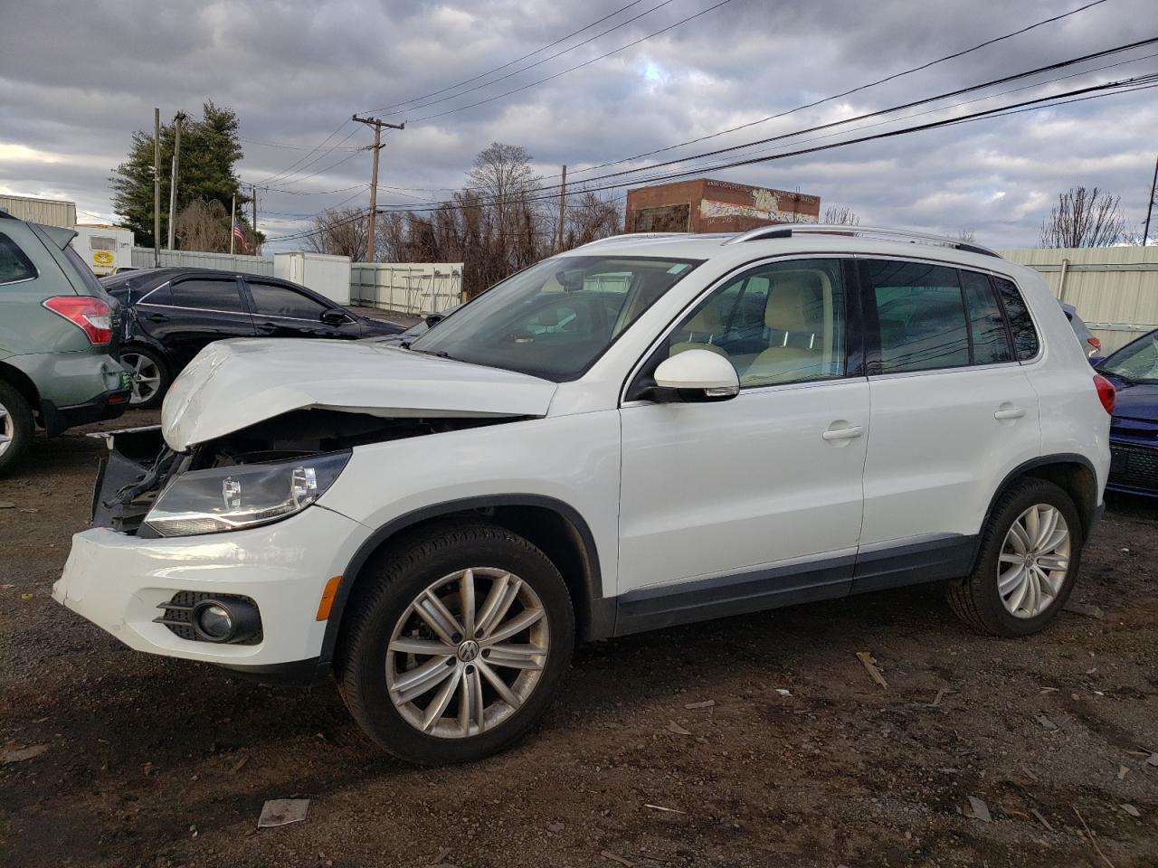 VOLKSWAGEN TIGUAN 2015 wvgbv7ax8fw500892