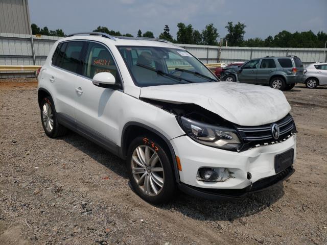 VOLKSWAGEN NULL 2016 wvgbv7ax8gw552573