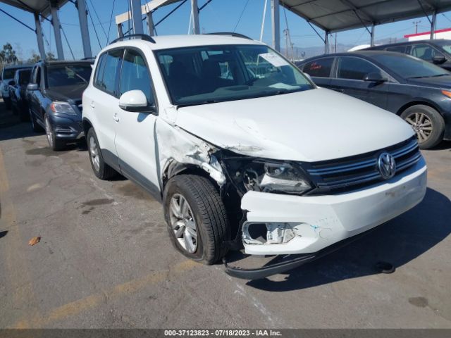 VOLKSWAGEN TIGUAN 2016 wvgbv7ax8gw613629