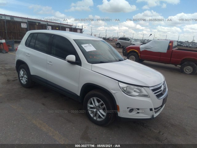 VOLKSWAGEN TIGUAN 2011 wvgbv7ax9bw527240