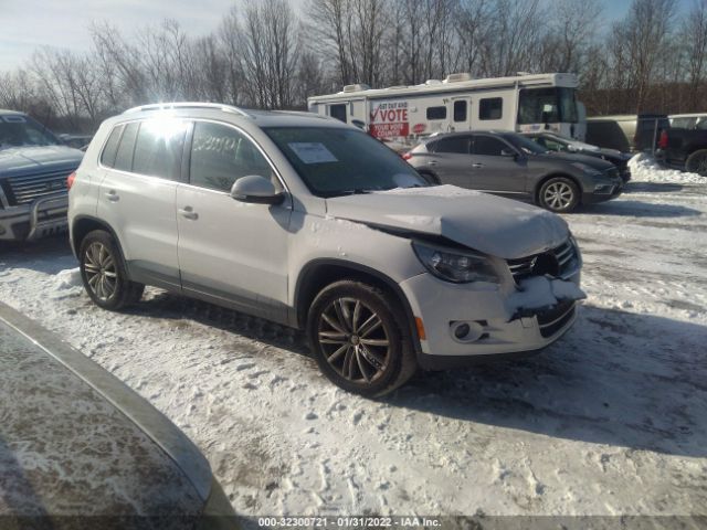 VOLKSWAGEN TIGUAN 2011 wvgbv7ax9bw535905