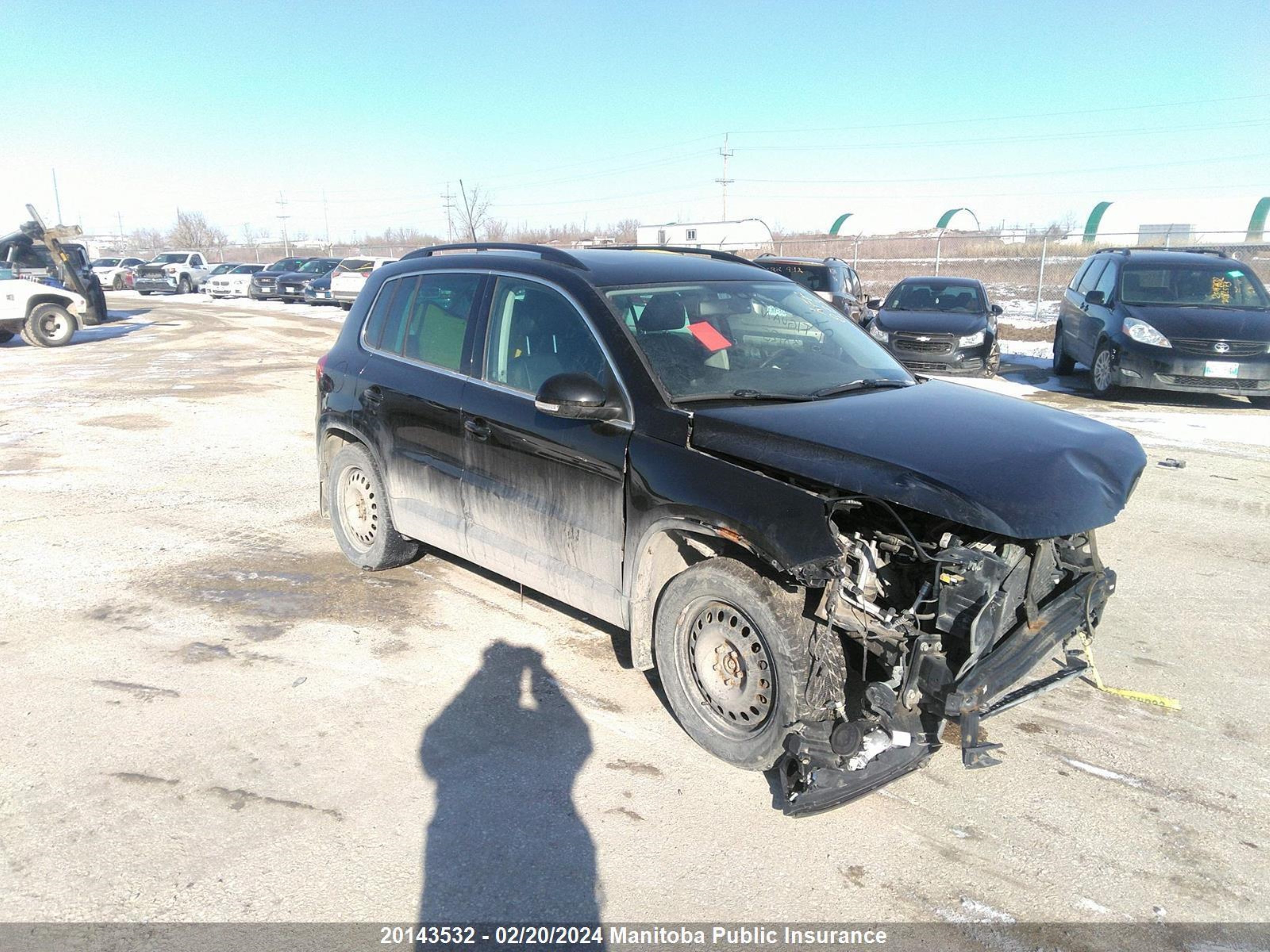 VOLKSWAGEN TIGUAN 2011 wvgbv7ax9bw538125