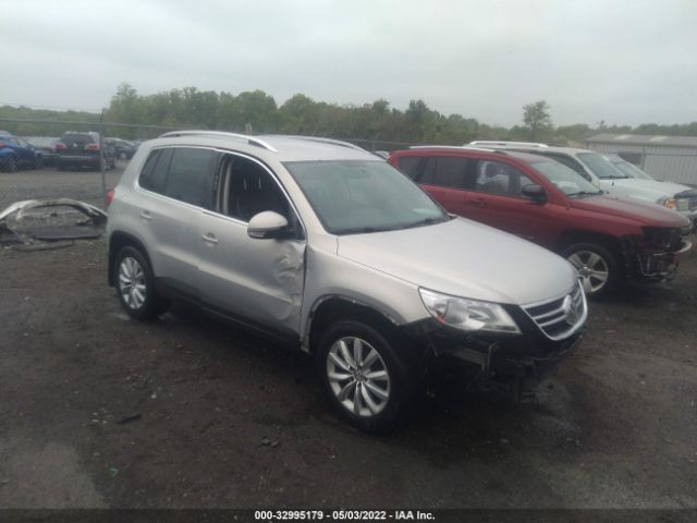 VOLKSWAGEN TIGUAN 2011 wvgbv7ax9bw558620