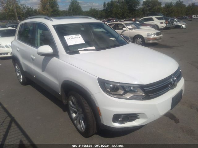 VOLKSWAGEN TIGUAN 2016 wvgbv7ax9gw537919