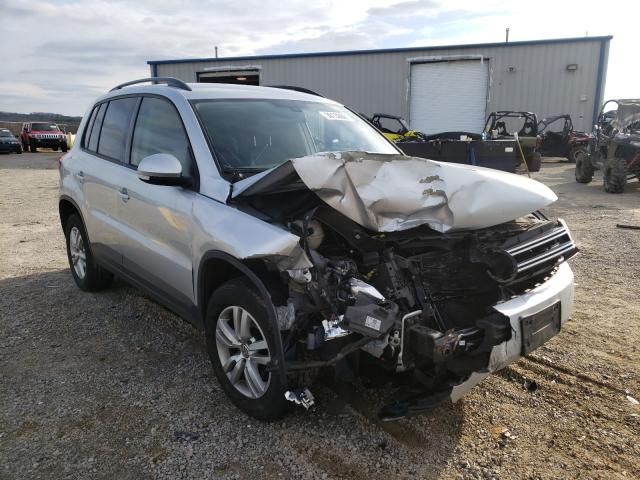 VOLKSWAGEN TIGUAN 2017 wvgbv7ax9hk027174