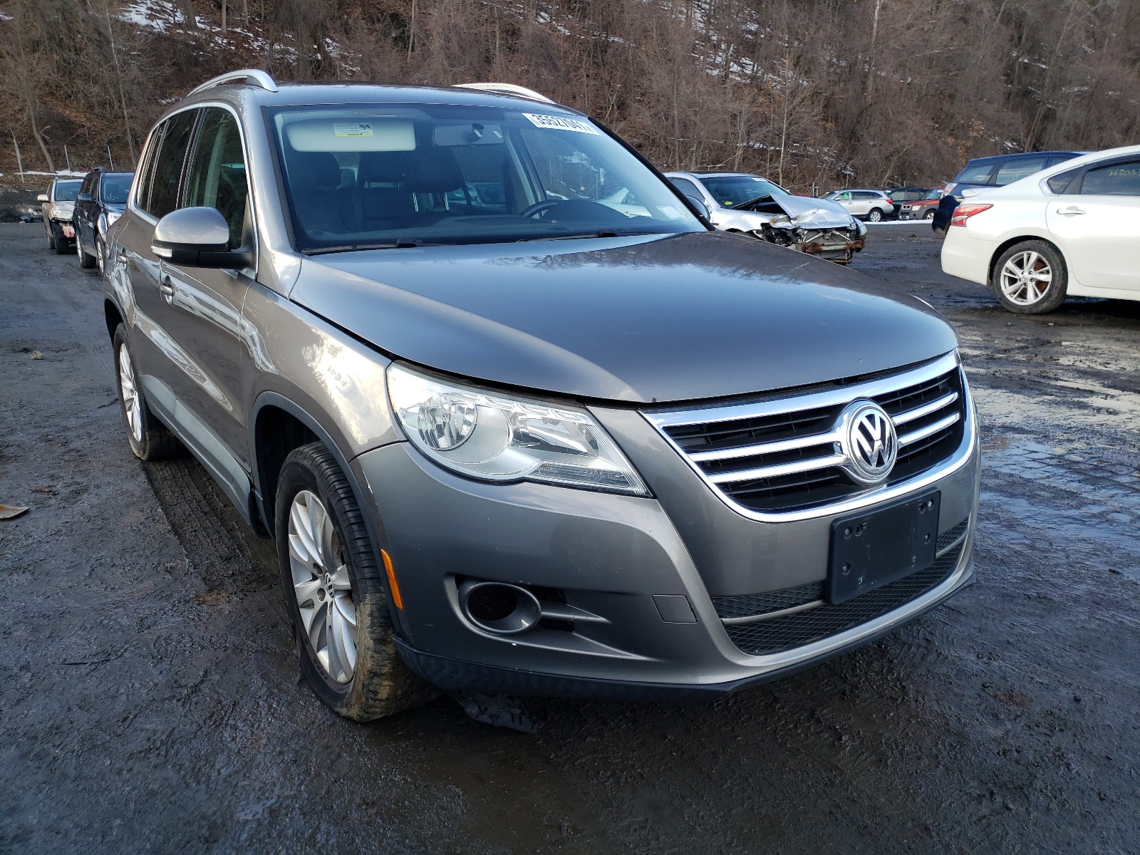 VOLKSWAGEN NULL 2010 wvgbv7axxaw001259