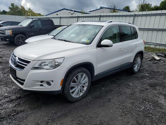 VOLKSWAGEN TIGUAN S 2011 wvgbv7axxbw518899