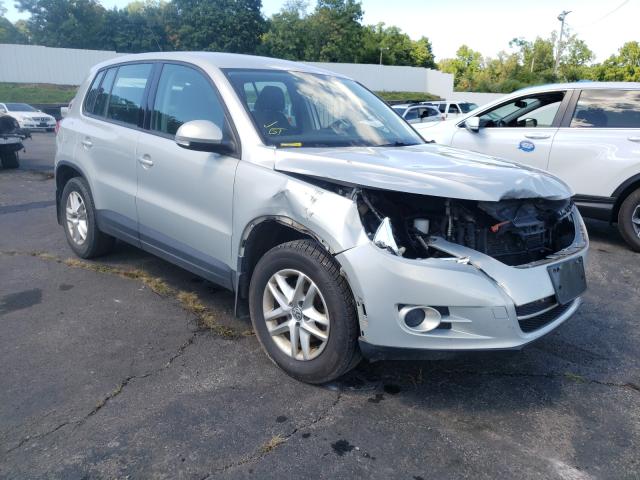 VOLKSWAGEN TIGUAN S 2011 wvgbv7axxbw535007