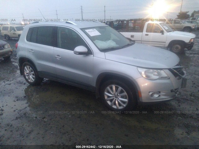 VOLKSWAGEN TIGUAN 2011 wvgbv7axxbw558299