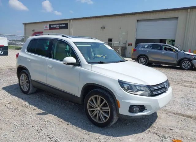 VOLKSWAGEN TIGUAN 2016 wvgbv7axxgw590502