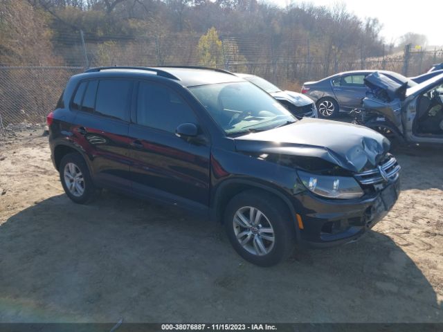 VOLKSWAGEN TIGUAN 2017 wvgbv7axxhk005233