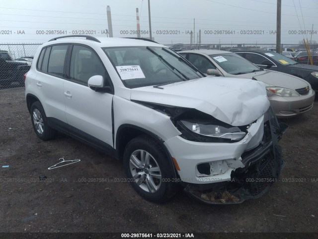 VOLKSWAGEN TIGUAN 2017 wvgbv7axxhk012389