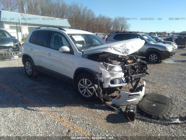 VOLKSWAGEN TIGUAN 2017 wvgbv7axxhk041813