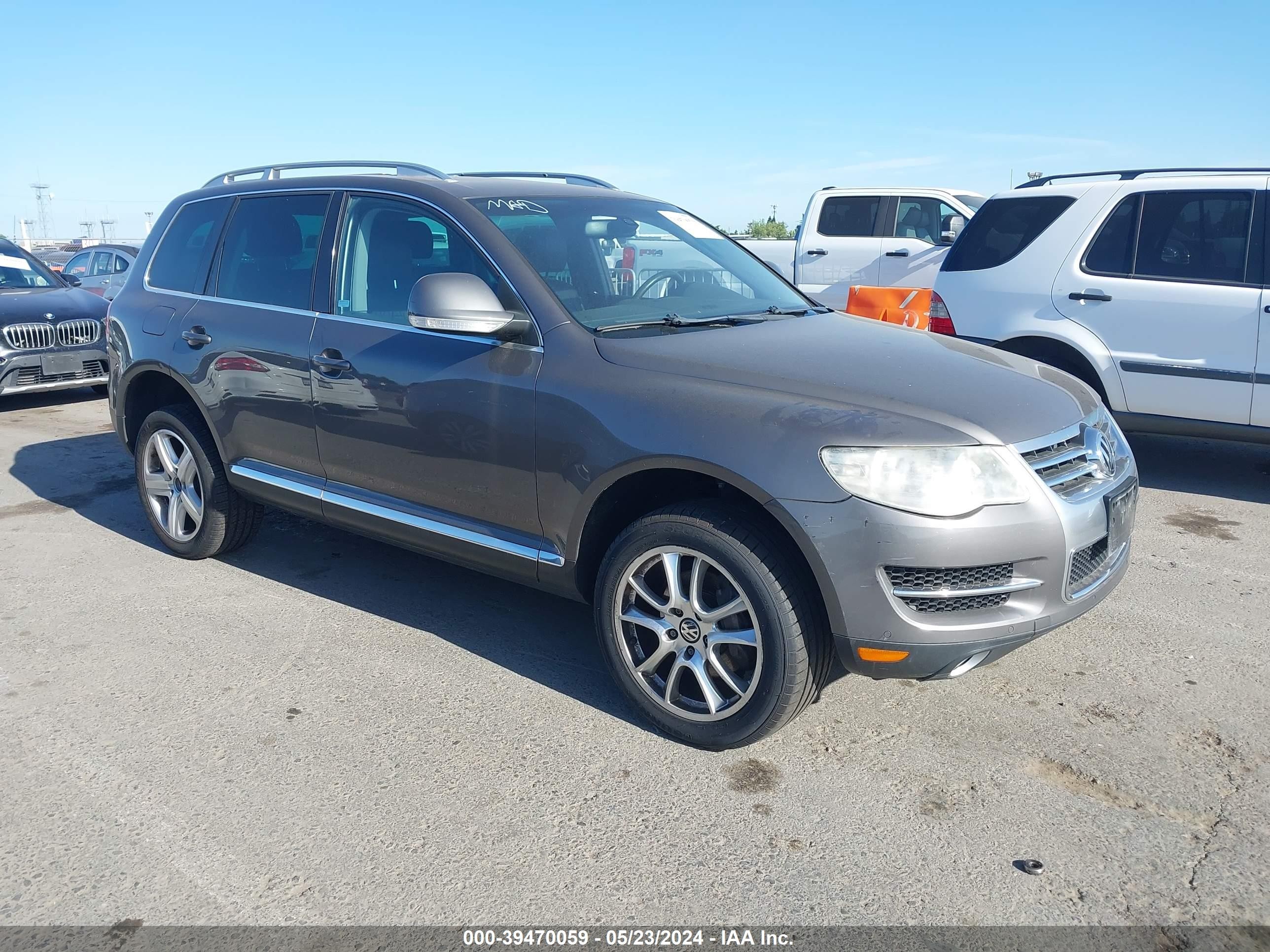 VOLKSWAGEN TOUAREG 2008 wvgcb77l68d023850