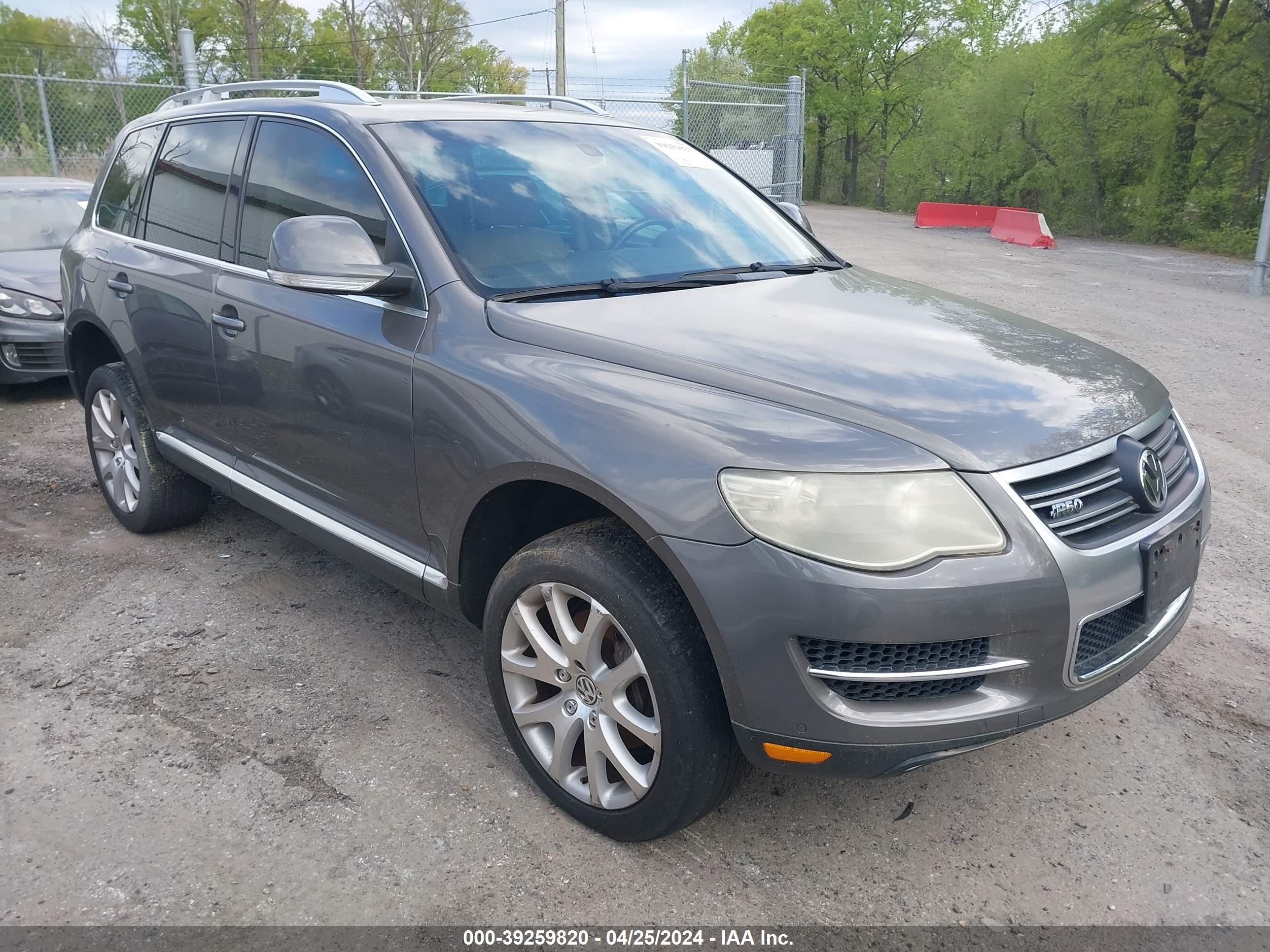 VOLKSWAGEN TOUAREG 2008 wvgcb77l68d036534