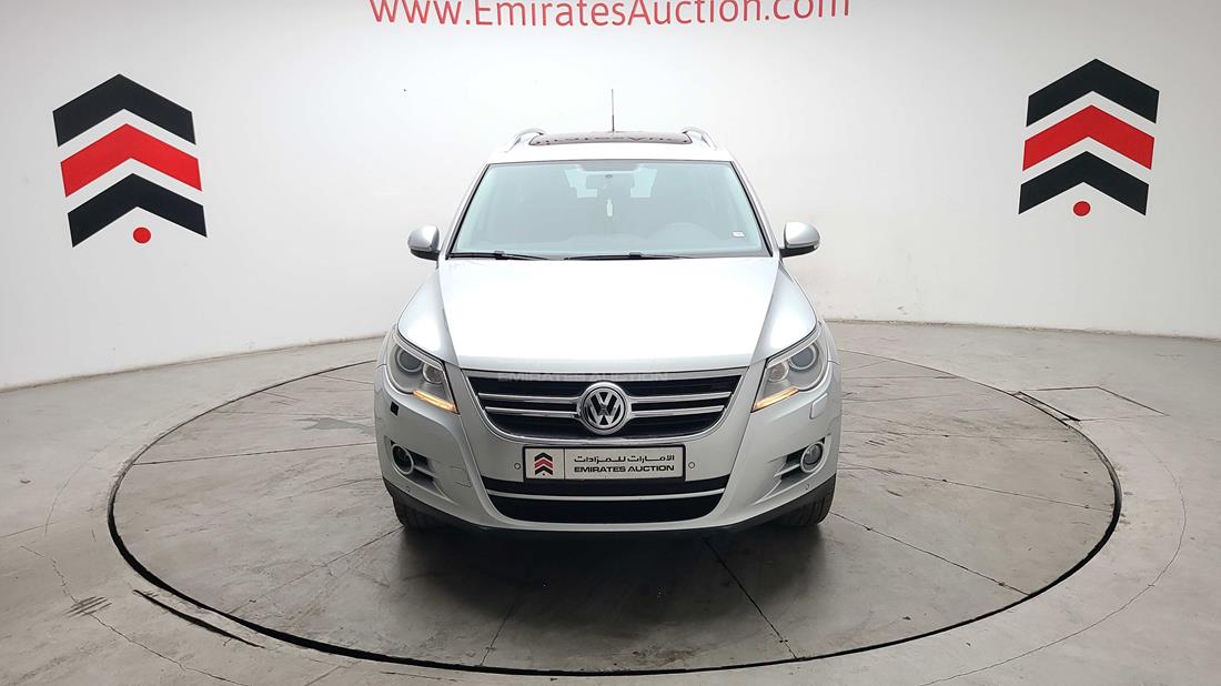 VOLKSWAGEN TIGUAN 2009 wvgce15n29w069870