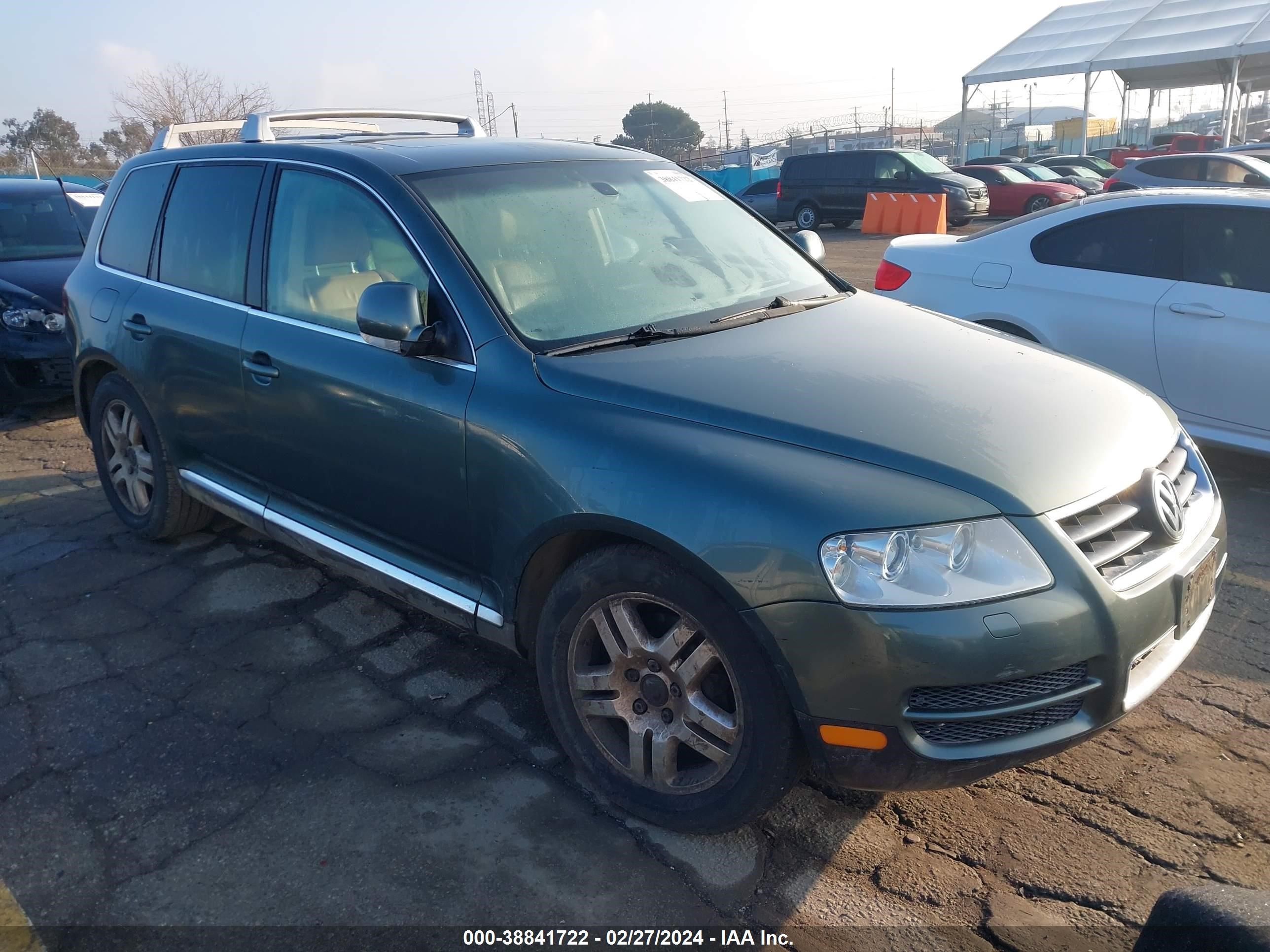 VOLKSWAGEN TOUAREG 2004 wvgcm67l64d005587