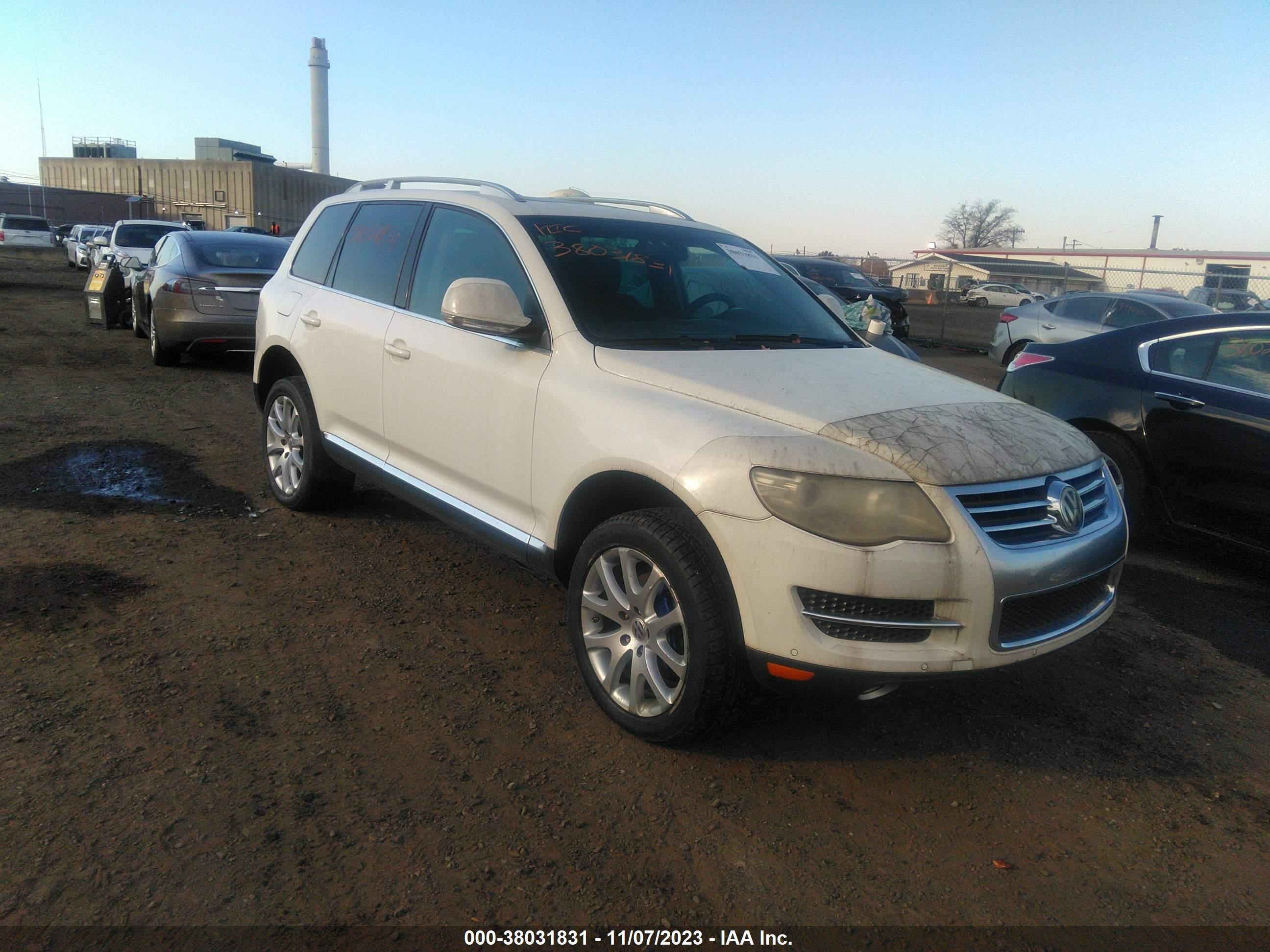 VOLKSWAGEN TOUAREG 2009 wvgcr77lx9d016526