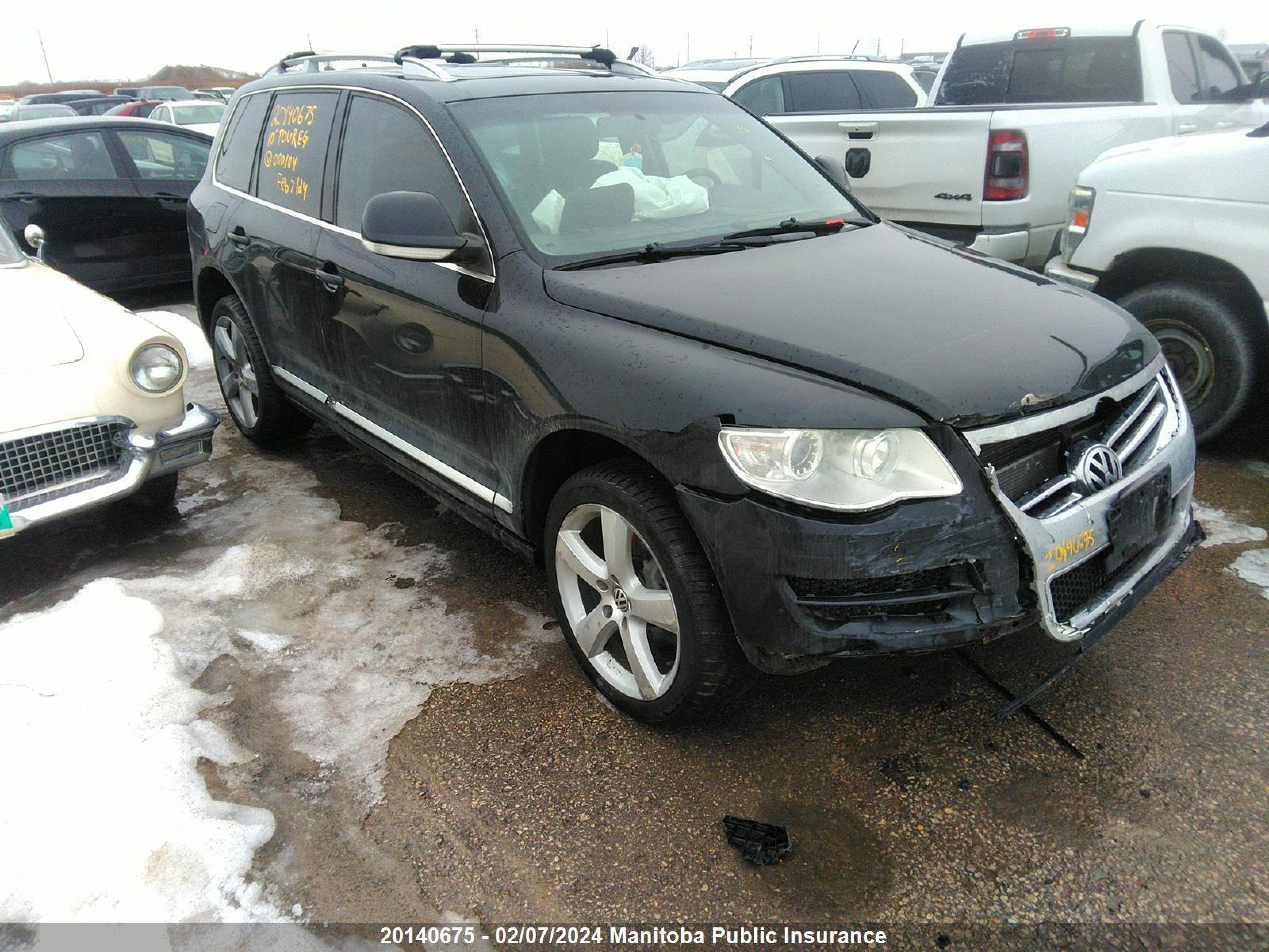 VOLKSWAGEN TOUAREG 2010 wvgdk6a98ad000104